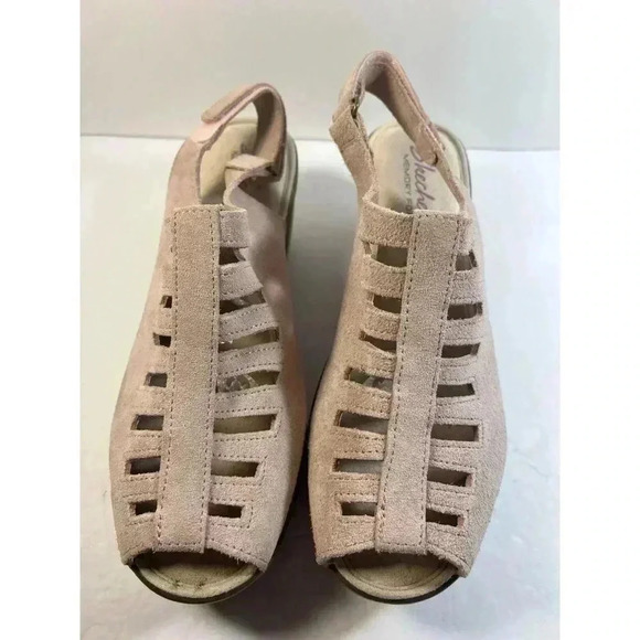 Sketchers shoes - Picture 1 of 3